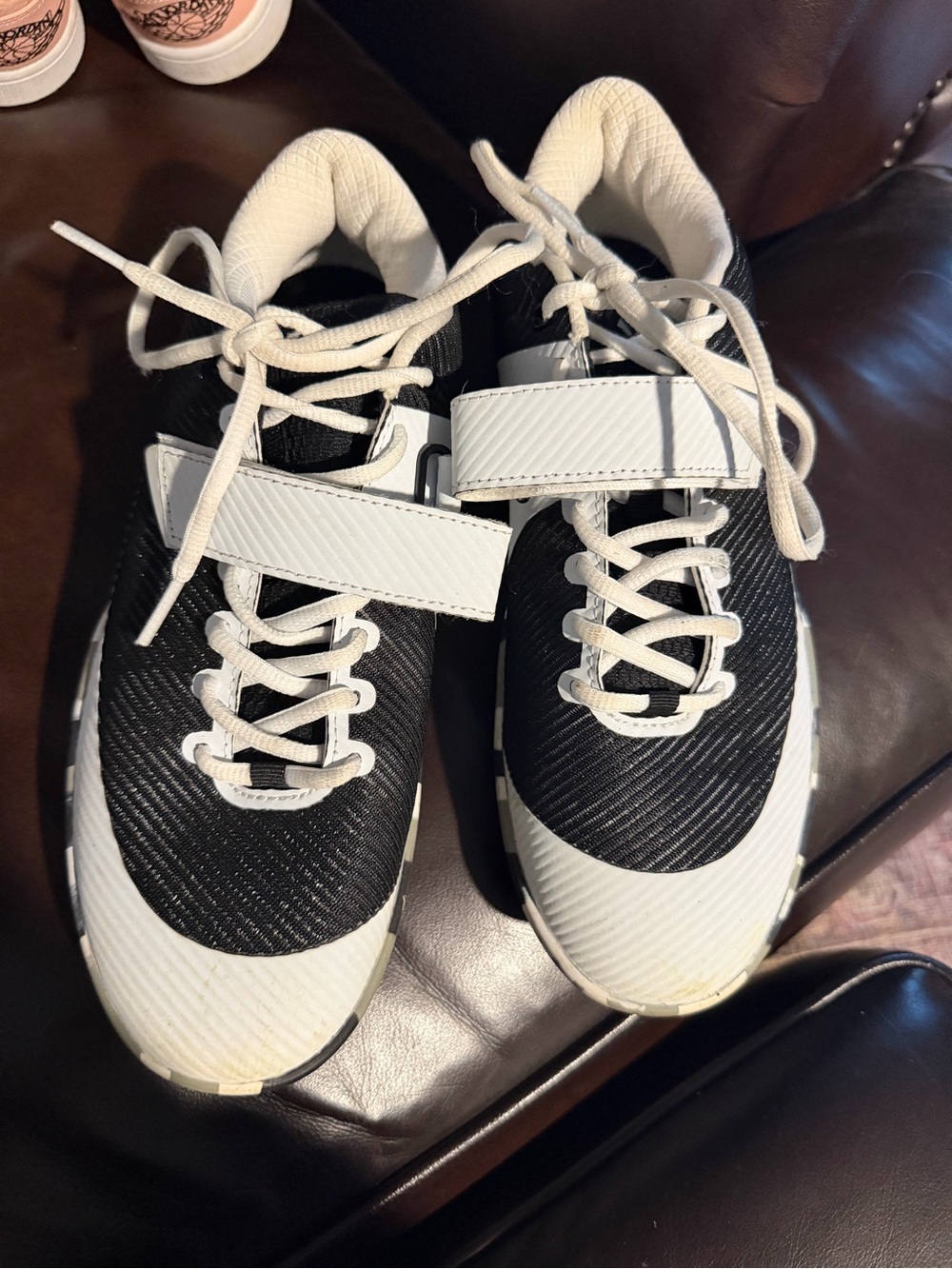 Men's Black and White Athletic Sneakers - Classic Sport Style